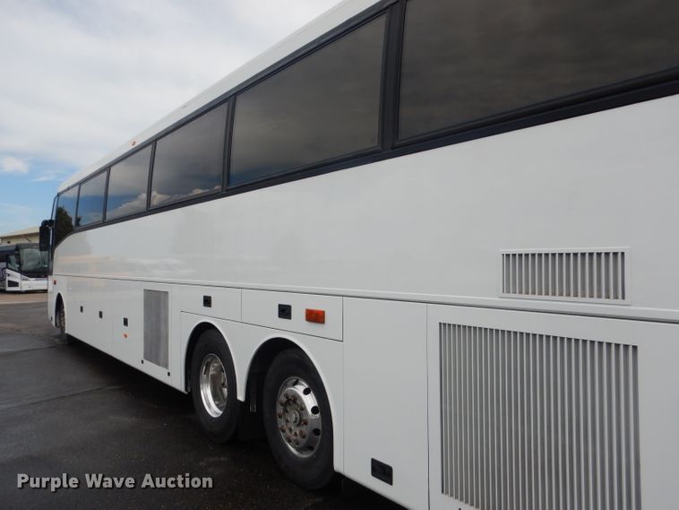 image for item DG4510 1999 Vanhool T2145  coach bus