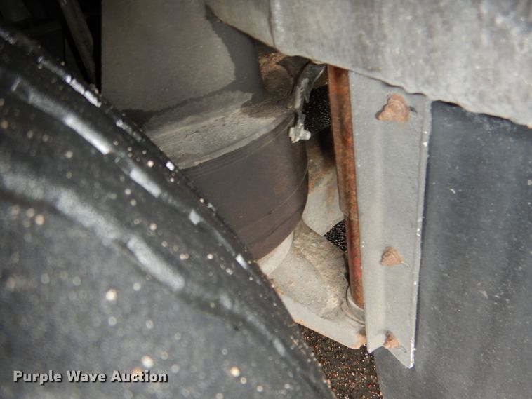 image for item DG4510 1999 Vanhool T2145  coach bus