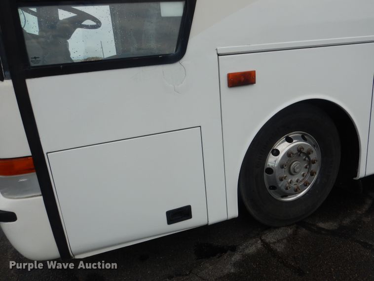 image for item DG4510 1999 Vanhool T2145  coach bus