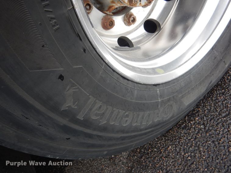 image for item DG4510 1999 Vanhool T2145  coach bus