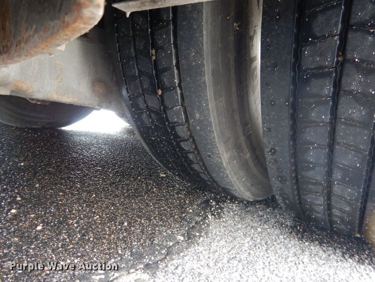 image for item DG4510 1999 Vanhool T2145  coach bus