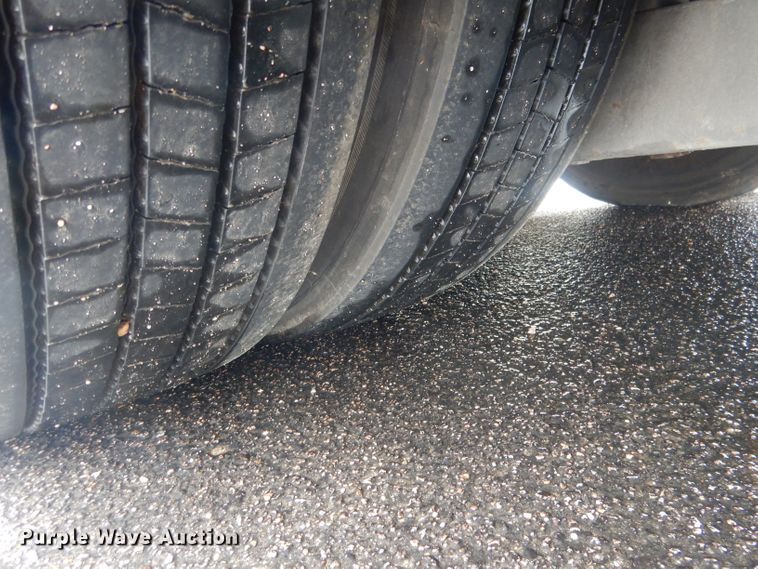 image for item DG4510 1999 Vanhool T2145  coach bus