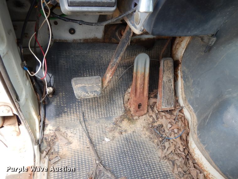 image for item DG6815 1987 GMC Brigadier  water truck