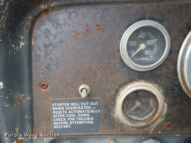 image for item DG6815 1987 GMC Brigadier  water truck