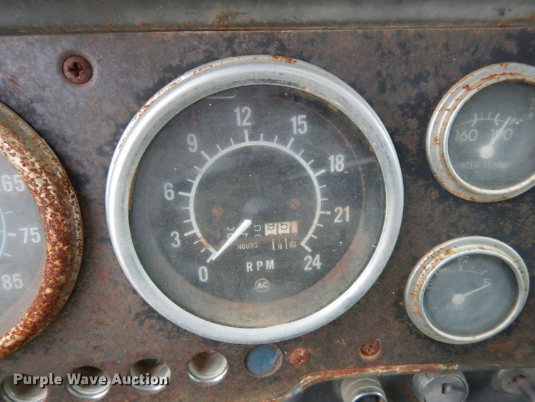 image for item DG6815 1987 GMC Brigadier  water truck