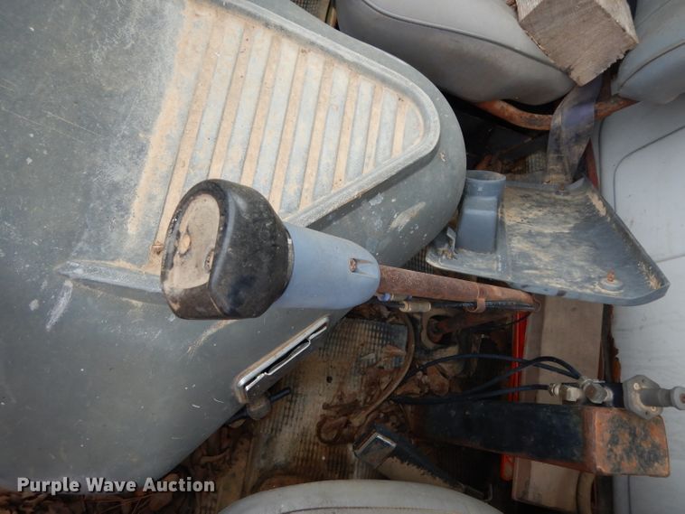 image for item DG6815 1987 GMC Brigadier  water truck