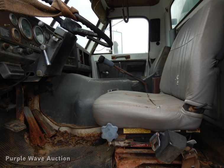 image for item DG6815 1987 GMC Brigadier  water truck