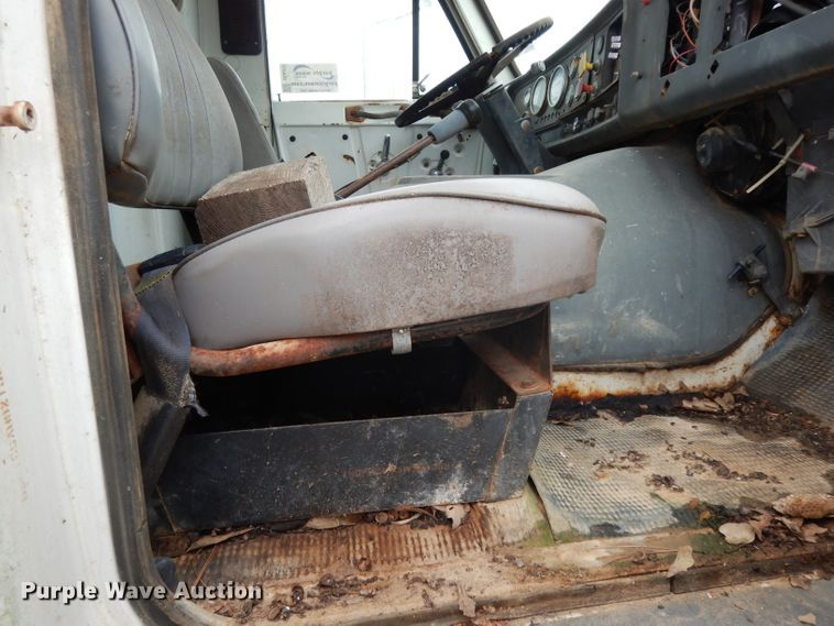 image for item DG6815 1987 GMC Brigadier  water truck