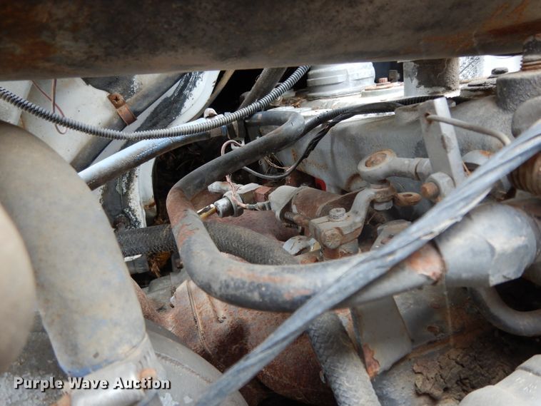 image for item DG6815 1987 GMC Brigadier  water truck