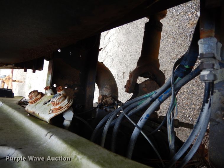 image for item DG6815 1987 GMC Brigadier  water truck