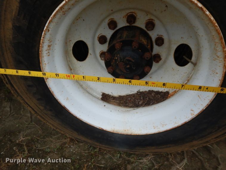 image for item DG6815 1987 GMC Brigadier  water truck