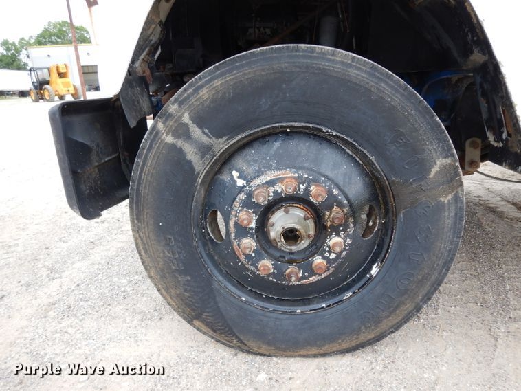 image for item DG6815 1987 GMC Brigadier  water truck