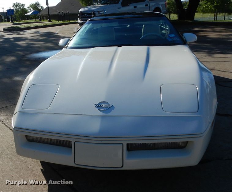 image for item DG6824 1988 Chevrolet Corvette 35th Anniversary Edition