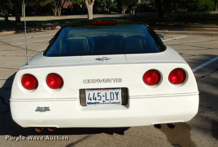 image for item DG6824 1988 Chevrolet Corvette 35th Anniversary Edition