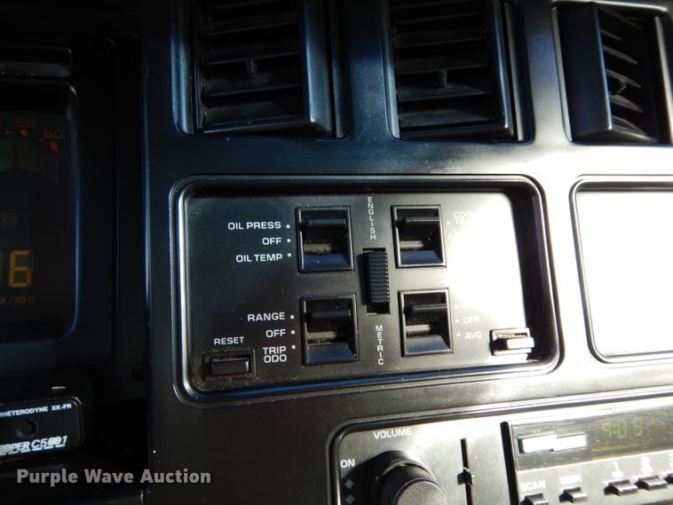 image for item DG6824 1988 Chevrolet Corvette 35th Anniversary Edition