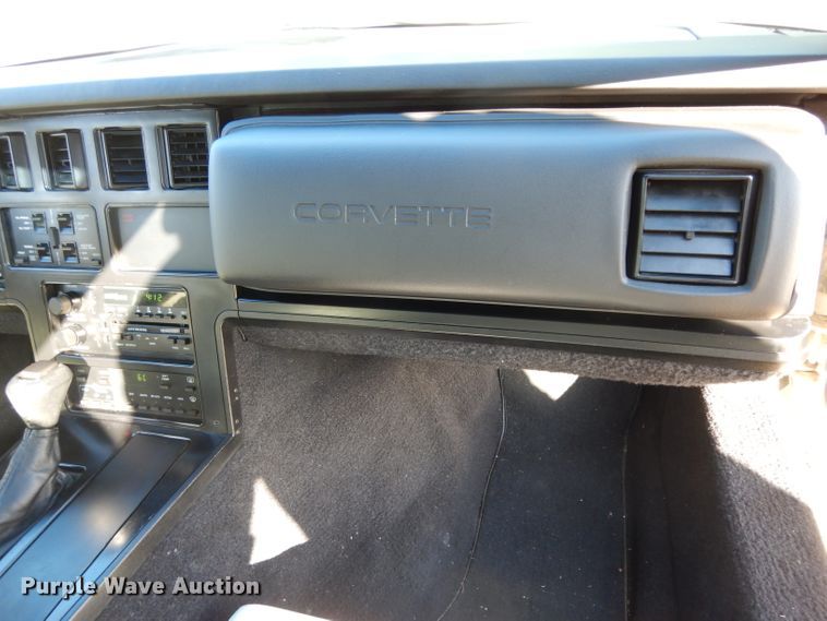 image for item DG6824 1988 Chevrolet Corvette 35th Anniversary Edition