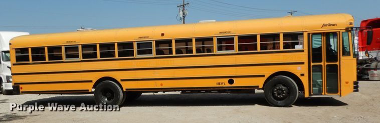 image for item DG6859 1998 International AmTran  school bus