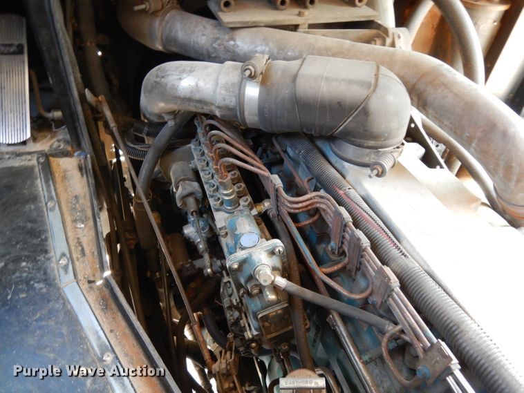 image for item DG6859 1998 International AmTran  school bus