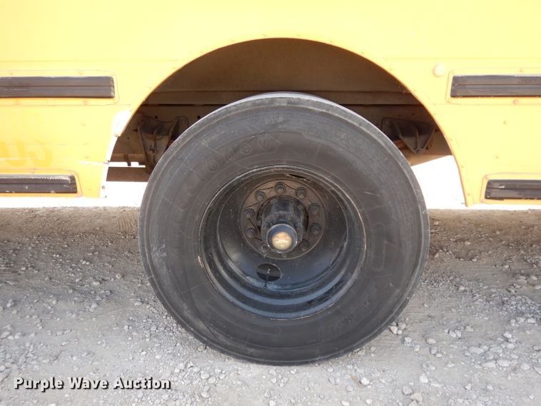 image for item DG6859 1998 International AmTran  school bus