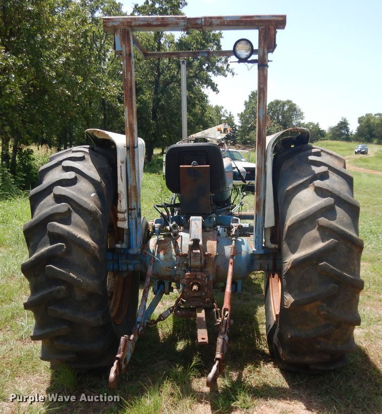 image for item DG6862 Ford 4000  tractor