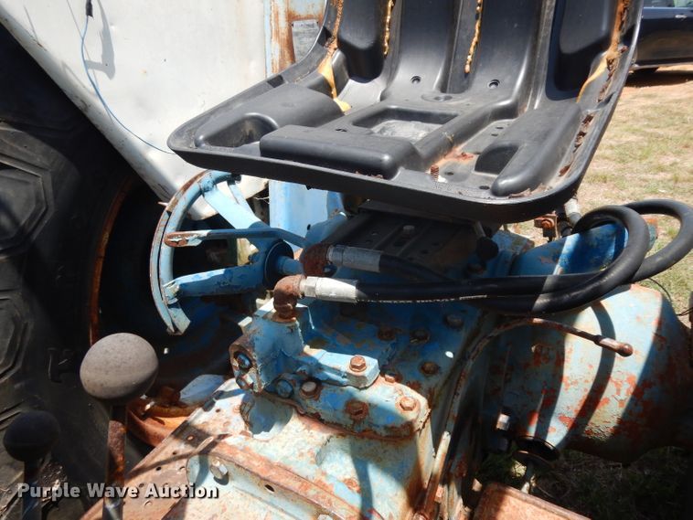 image for item DG6862 Ford 4000  tractor