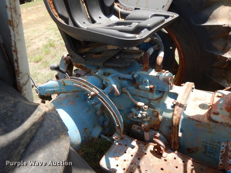 image for item DG6862 Ford 4000  tractor