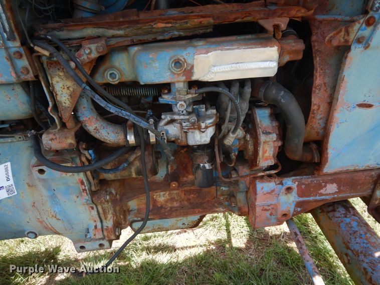 image for item DG6862 Ford 4000  tractor