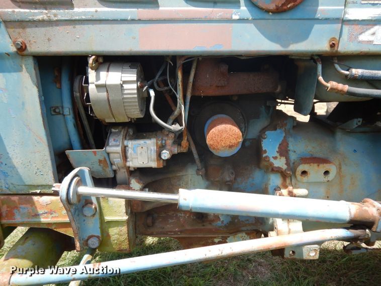 image for item DG6862 Ford 4000  tractor