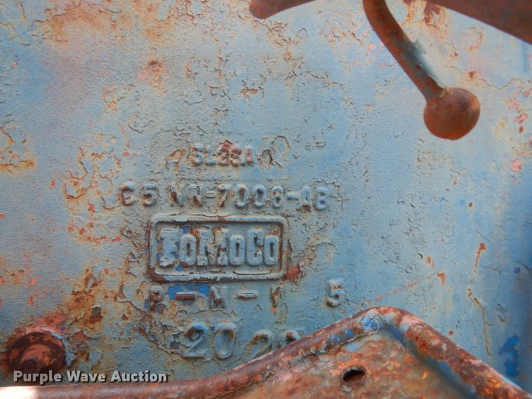 image for item DG6862 Ford 4000  tractor