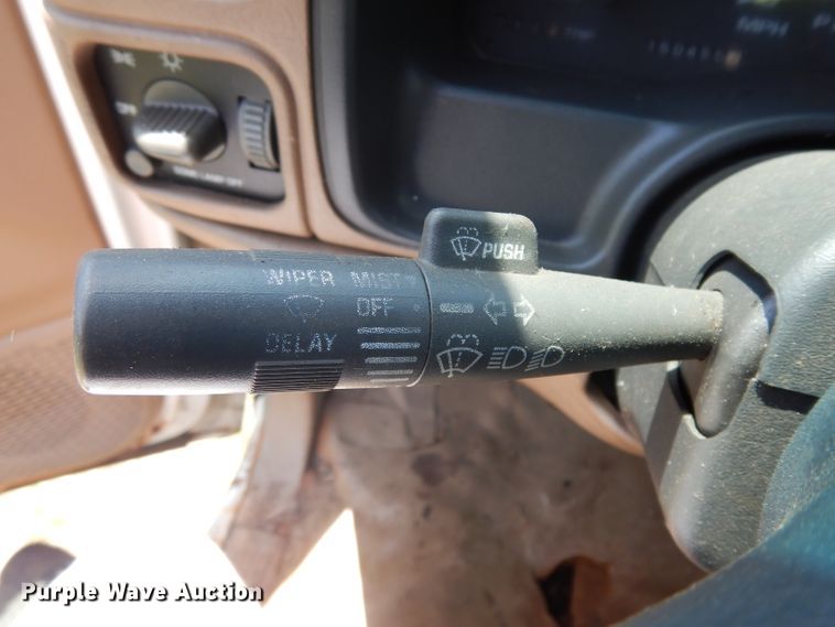 image for item DG6863 1995 GMC C3500  bucket truck