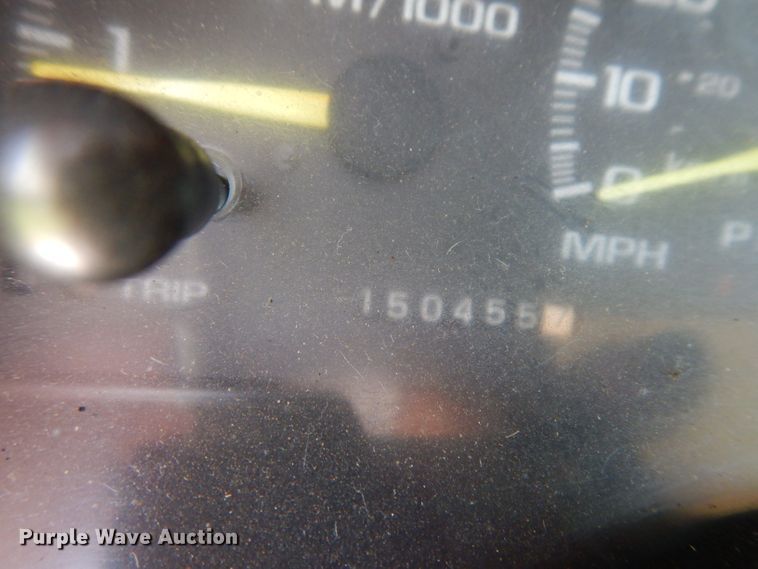 image for item DG6863 1995 GMC C3500  bucket truck