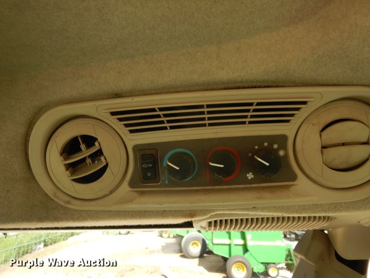 image for item DG6864 John Deere 5075M  MFWD tractor