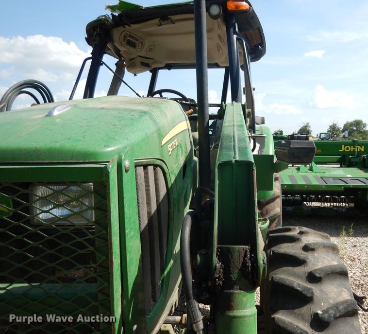 image for item DG6864 John Deere 5075M  MFWD tractor