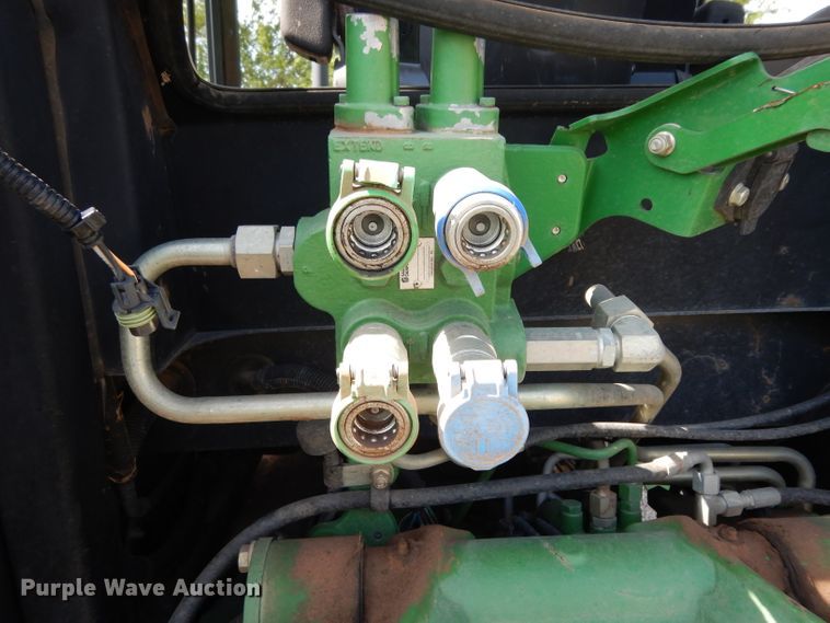 image for item DG6864 John Deere 5075M  MFWD tractor