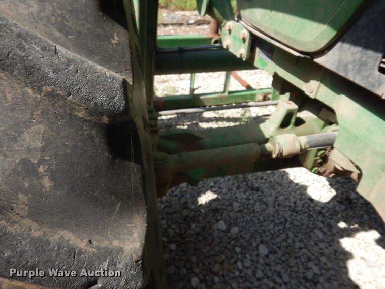 image for item DG6864 John Deere 5075M  MFWD tractor