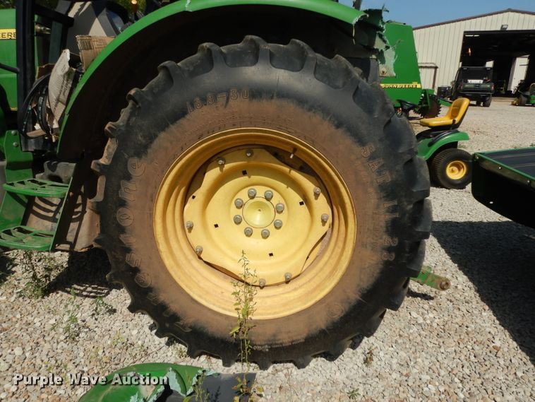 image for item DG6864 John Deere 5075M  MFWD tractor