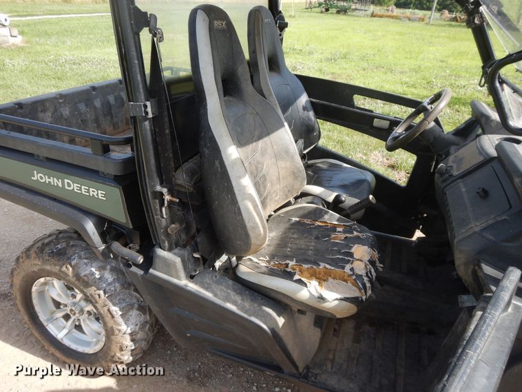 image for item DG7979 2014 John Deere Gator RSX 850  utility vehicle