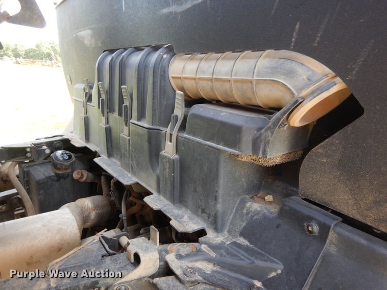 image for item DG7979 2014 John Deere Gator RSX 850  utility vehicle