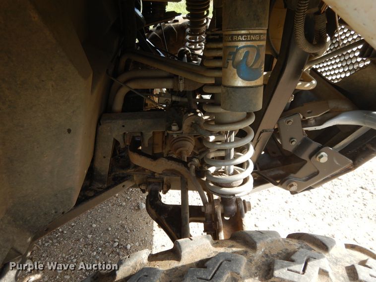 image for item DG7979 2014 John Deere Gator RSX 850  utility vehicle