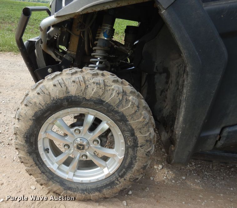 image for item DG7979 2014 John Deere Gator RSX 850  utility vehicle