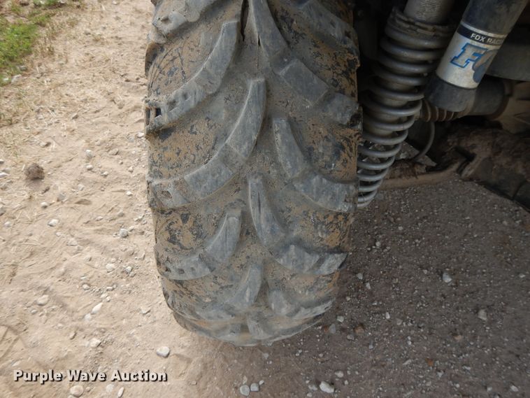 image for item DG7979 2014 John Deere Gator RSX 850  utility vehicle