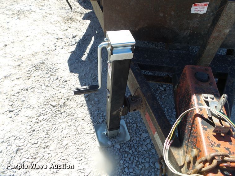 image for item DH3792 2010 Rice dump trailer