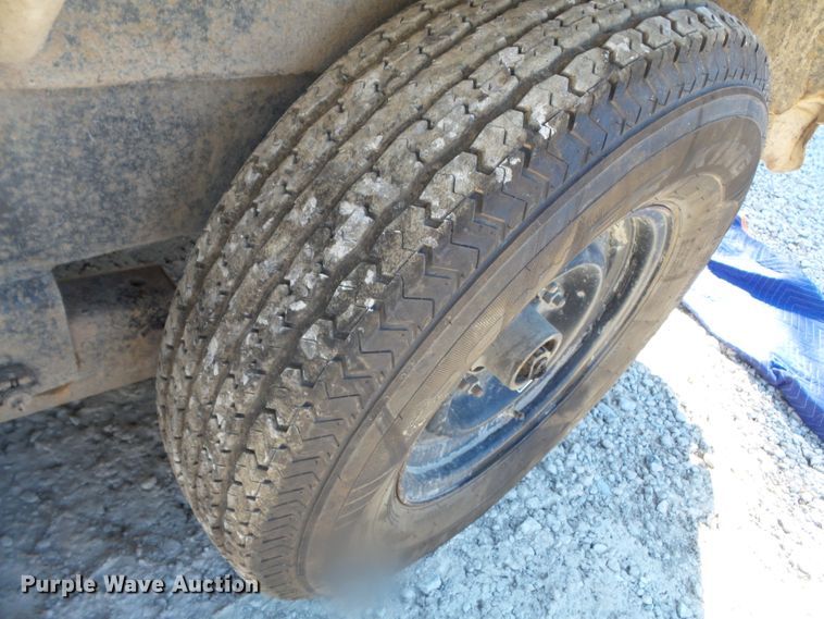 image for item DH3792 2010 Rice dump trailer
