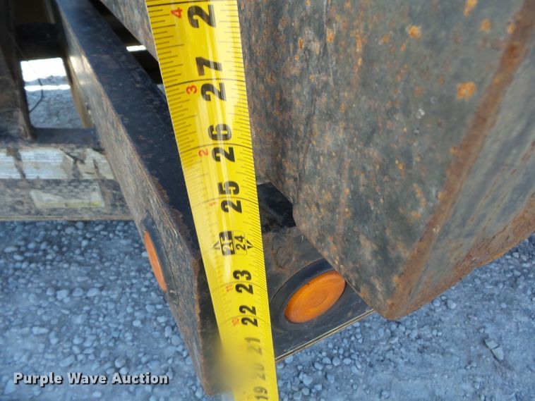 image for item DH3792 2010 Rice dump trailer