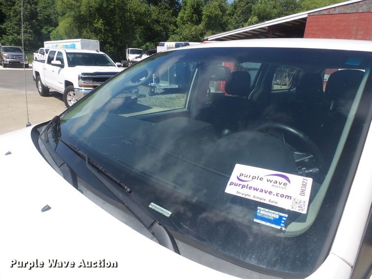 image for item DH3827 2013 Dodge Grand Caravan  van