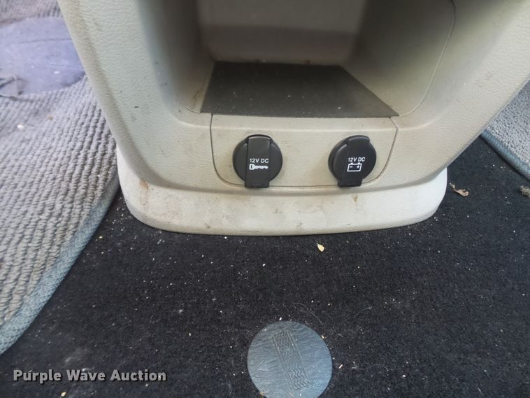 image for item DH3827 2013 Dodge Grand Caravan  van