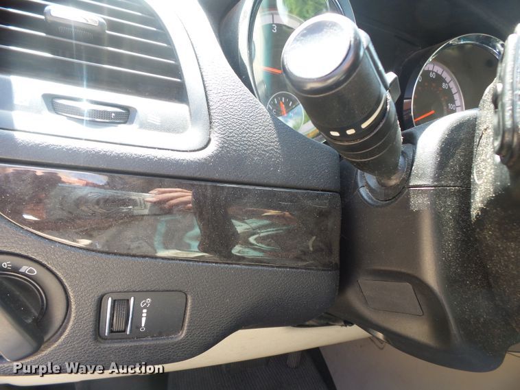 image for item DH3827 2013 Dodge Grand Caravan  van