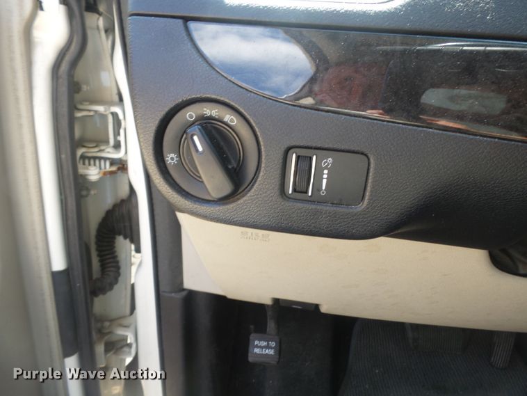 image for item DH3827 2013 Dodge Grand Caravan  van