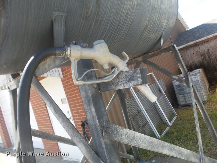 image for item DH3829 Fuel tank