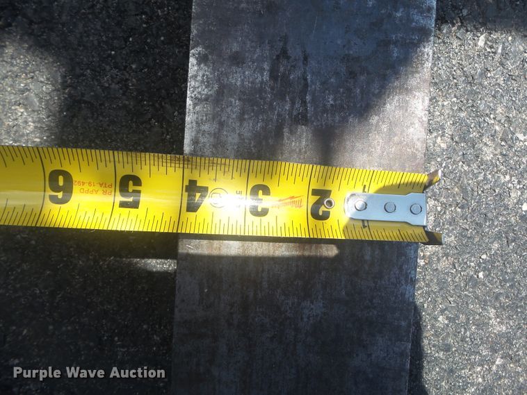 image for item DH3831 Nissan 35  forklift